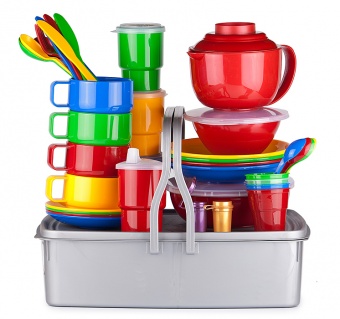 Дорожный набор посуды на 4 персоны "Семейный-3" в контейнере 10л с герметичной крышкой и двумя ручками